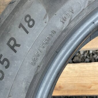Letní pneu 225/55 R18 102V Michelin 4mm - 5