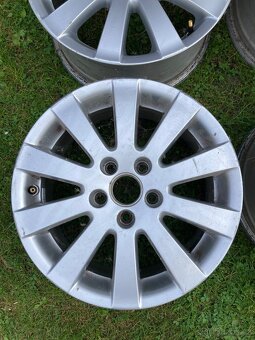 VW ALU Borbet 5x112 r16 - 5