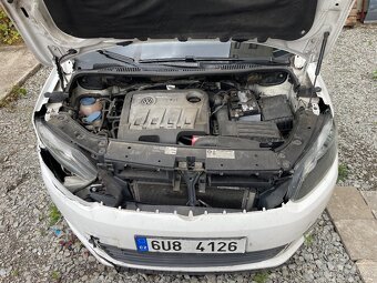 VW Caddy 1.6 TDI, 75kw, 2011, po bouracce - 5