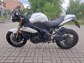 Triumph Speed Triple - 5