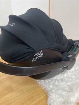 Autosedacka Britax Baby-Safe 5Z2 0-15 mesicu - 5