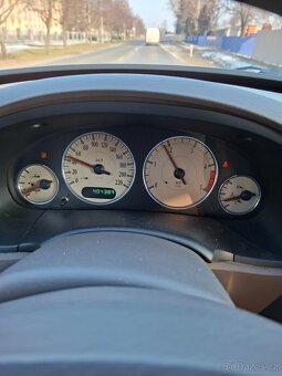 Chrysler Grand Voyager 2.5 - 5