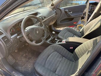 Renault Laguna 2 - 5