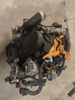 Motor 1.9 tdi 96kw pd AWX - 5