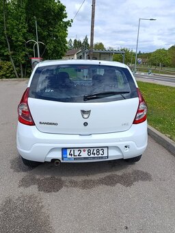 Dacia Sandero - 5