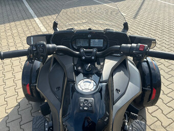 CAN-AM Spyder F3 LTD - 5