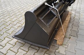 Svahovací hydraulická lopata pro rypadla - 5