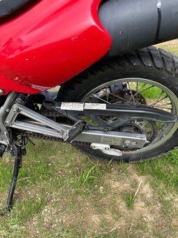Honda nx 650 dominator - 5