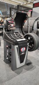 Zvedák DVOUSLOUPOVÝ se SPDNÍM/ VRCHNÍM propojením 3.5-7.5t - 5