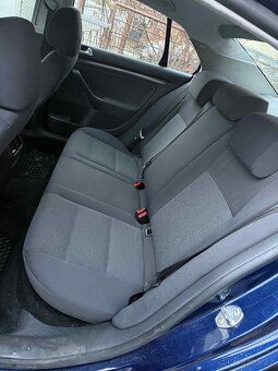 Volkswagen jetta 1.6 - 5