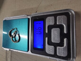 Staré zlaté náušnice. 8K - 5