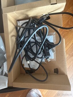 Monitor DELL Ultrasharp U2419H - 5