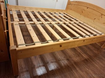 Manželská postel z masivu - 5