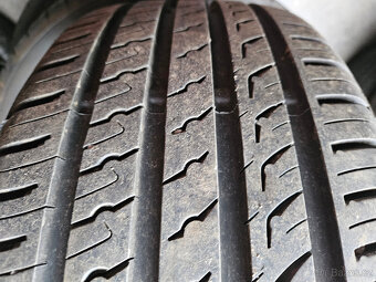 215/50R17 95Y Bravuris 5HM BARUM - 5