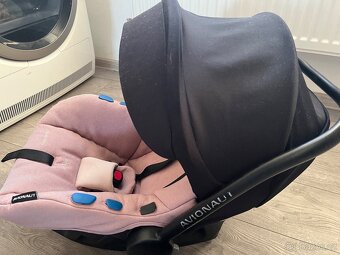 Autosedačka Avionaut Pixel PRO + isofix, zrcátko, adaptéry A - 5
