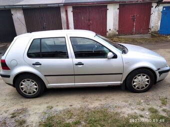 Volkswagen Golf 4 1.6 74kW - 5