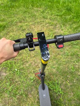 Xiaomi Mi Electric Scooter Pro 2 v dobrém stavu - 5