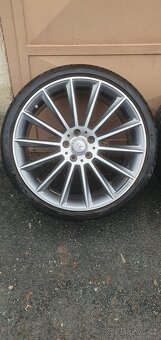 Kola Mercedes AMG r20 - 5