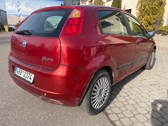 Fiat Grande Punto 1.2i 48kW, rok 2006 - 5
