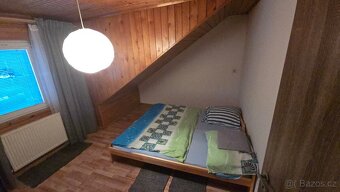 Prodej rodinné domu s chatkou a velkou zahradou - 5