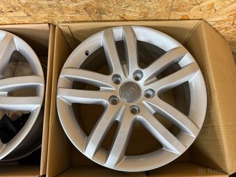 ORIGINÁLNÍ ALU KOLA AUDI Q7 4L 4L0601025B 8.5JX18H2 ET58 - 5