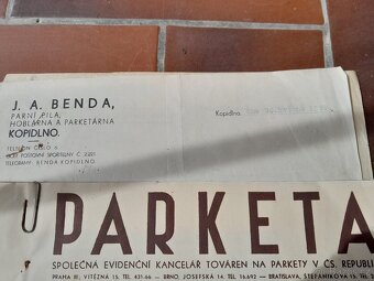 HISTORICKÉ DUBOVÉ PARKETY Z ROKU 1939-nepoužité, šířka 7 cm - 5