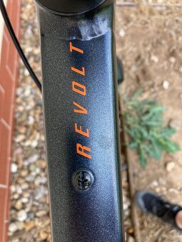 Gravel Giant Revolt 2 - 5