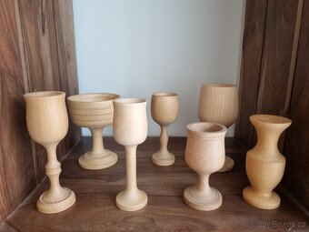Dřevěné vázičky a pohárky - 5