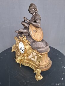 Starožitná francouzské figurální hodiny - 5