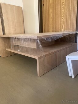 Skříně, stolek a polička - 5
