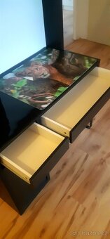 SET IKEA samostatně  stůl 800,-Kč/Police 600 Kč - 5