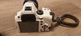 Zrcadlovka Pentax K50 - 5