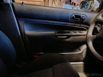 VW Golf 4 1.6 FSI - 5