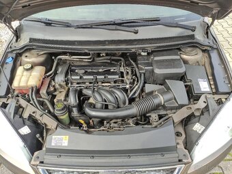 FORD FOCUS 1.6i 16V,74KW,CC,PININFARINA,ALU,CD,PDC. - 5