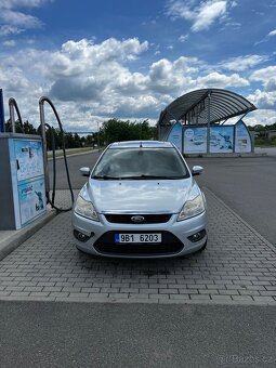 Ford Focus 2.0 TDCI 2009 rok - 5