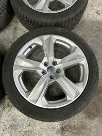 Originální zimní sada Audi A6 A7 C8 R19 90% pneu - 5