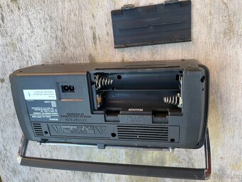 Sony staré rádio - 5