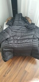 Prodám krásnou bundu Tommy Hilfiger XS - 5