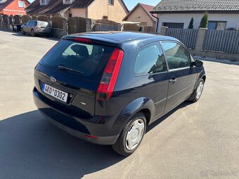 Ford Fiesta 1.3 i - 5