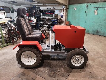 Domácí traktůrek motor Honda - 5