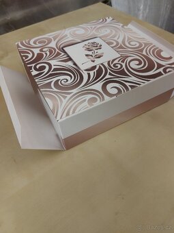 Dárkové krabičky velké - 5