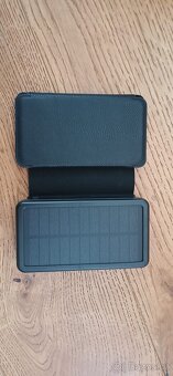 Solární nabíječka s powerbankom 9W 20000mAh ES20000B - 5