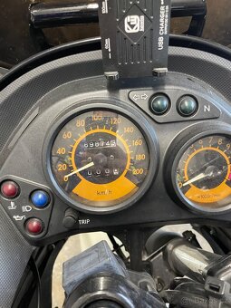 Kawasaki kle 500 - 5