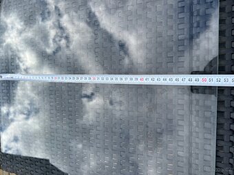 Prodám čelní a zadní sklo kabiny Praga V3S - 5