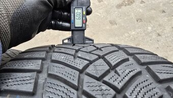 Zimní pneu 235/40/19 Good Year - 5