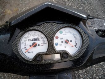 Prodám skútr LONCIN 50 2T r.v 2011 - 5