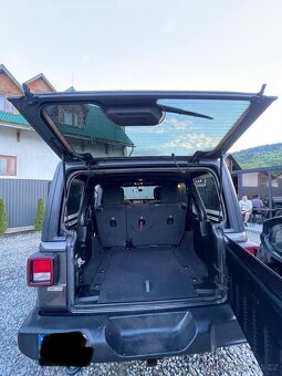 Jeep Wrangler sahara sport 2.0 - 5