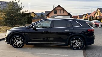 Mercedes EQS SUV - 5