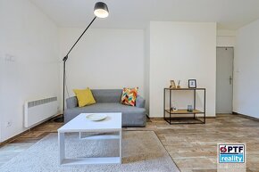 Prodej zrekonstruovaného bytu 2+kk se zahradou, Plzeň–Bory - 5