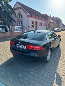 Jaguar XE 2.0, Diesel, 120 kW - možný odpočet DPH - 5